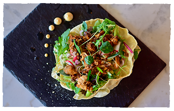 Lunchgerecht Papadum Pulled Chicken